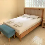 Villa Holly *