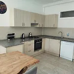 Holly Villa