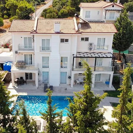 Holly * Fethiye