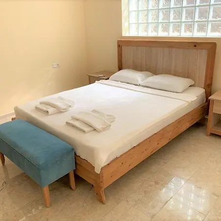 Villa Holly *
